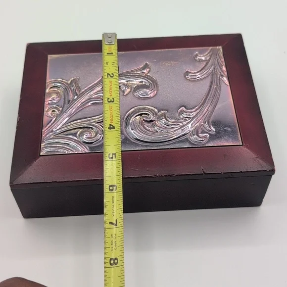 Elegant Decorative Wooden Trinket Jewelry Box with Silver Accents - Picture 10 of 10